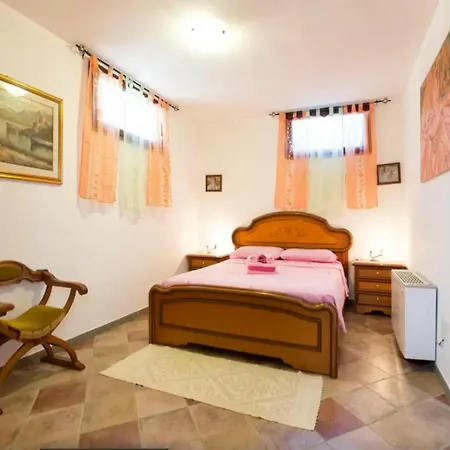Angioj Tottubella