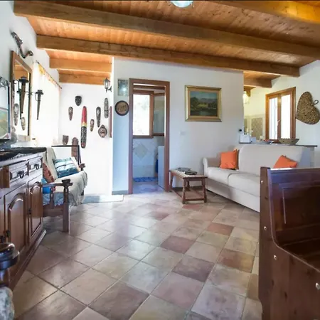 Angioj Tatil Evi *